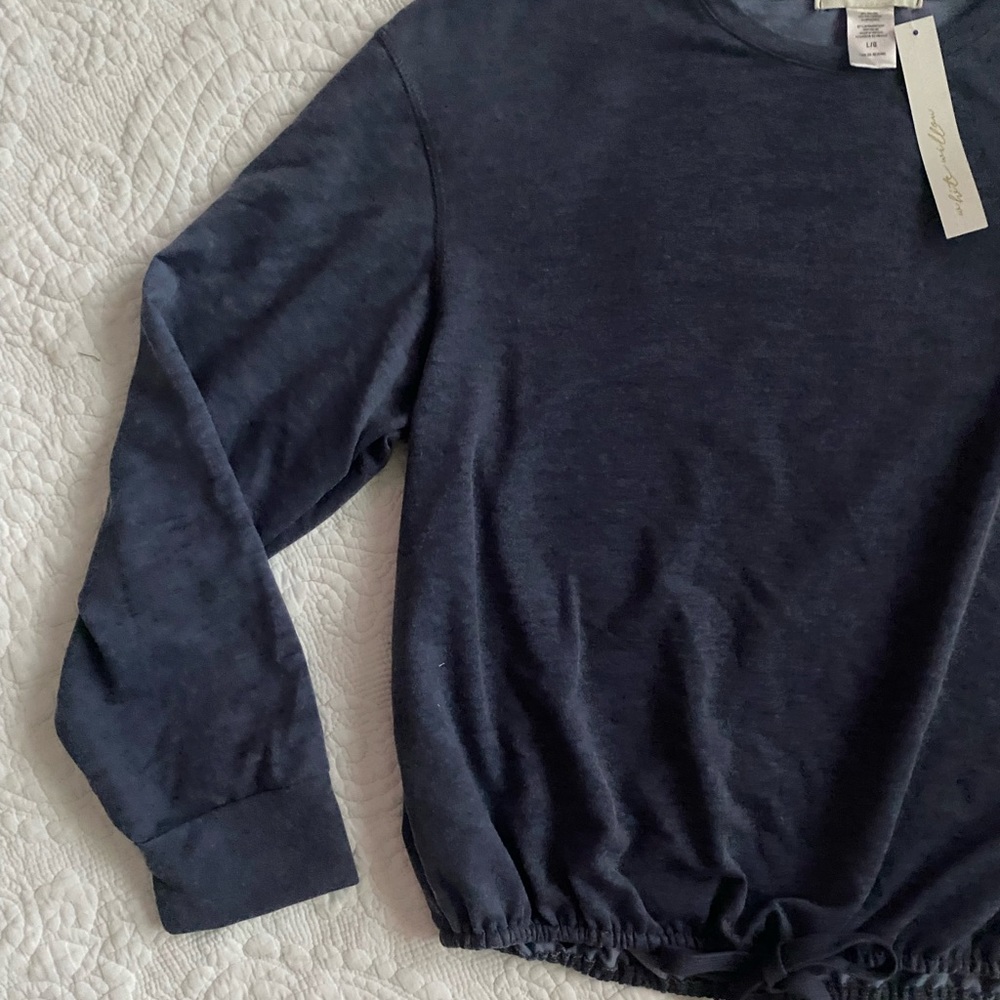 White Willow Drawstring Hem Pullover Sweatshirt I… - image 4